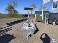 Auge à l‘énergie solaire  Waterdrinkbak model 3