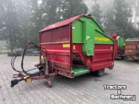 Distributeur de fourrage en bloc Strautmann Strautmann UBVW blokkenwagen doseerwagen