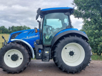 Tracteur New Holland 140 AutoCommand