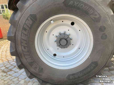 Tracteur Massey Ferguson 8S-225 Dyna VT