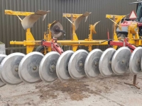 Charrues Panter Diepploeg 3 schaar wentel +/- 40 cm diep