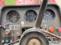 Tracteurs Case-IH 885