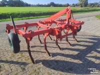 Cultivateur Kverneland Clc woeler vaste tand cultivator