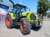Tracteur Claas Arion 660 CMATIC CEBIS