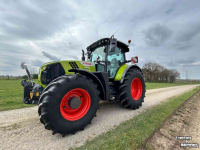 Tracteur Claas Arion 660 CMATIC CEBIS