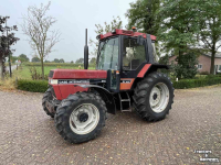 Tracteur Case-IH 845xl plus