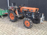 Tracteur pour horticulture Kubota B7000