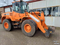 Chargeuse sur pneus Doosan dl 200