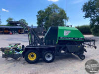 Presses Deutz-Fahr MP 130 perswikkelcombinatie