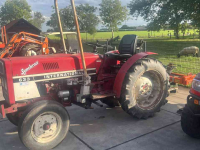 Tracteur pour vignes et vergers Case-IH 633V