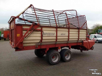 Autochargeuse Strautmann Vitesse 230E opraapwagen, ladewagen, weidebouwmachines